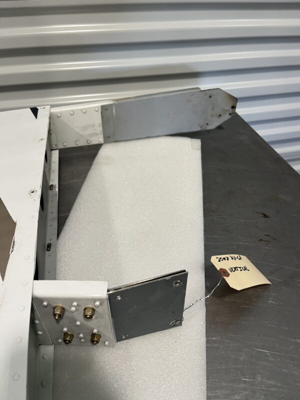2007 Vans RV-6A Vertical Stabilizer - Image 2