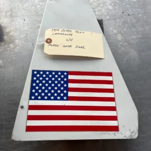 1959 Piper PA-24 Comanche L/H Main Gear Door